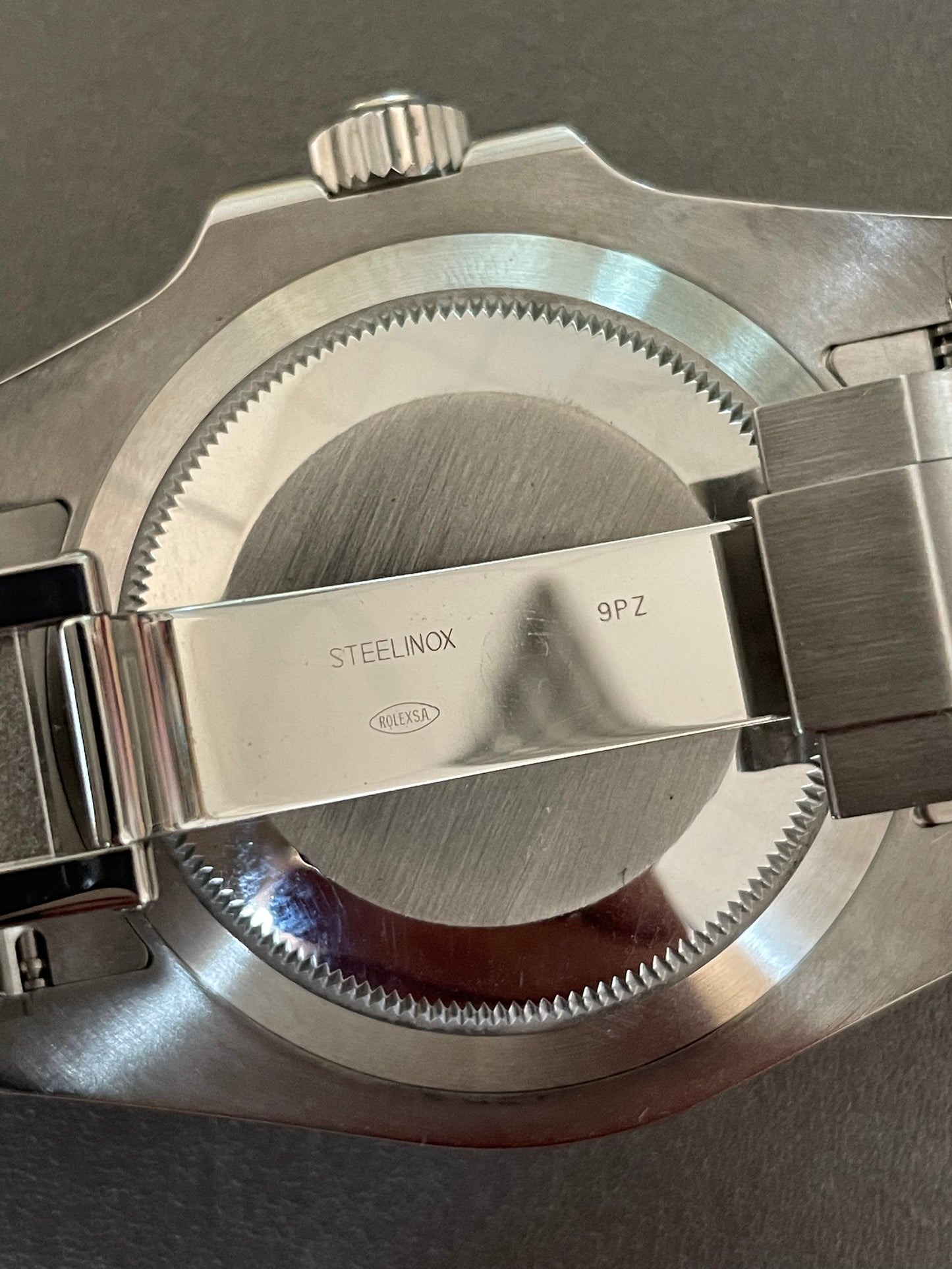 ROLEX SUBMARINER - DATE