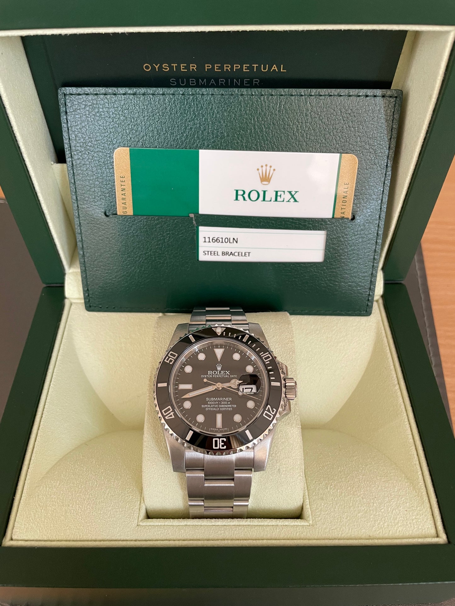 ROLEX SUBMARINER - DATE