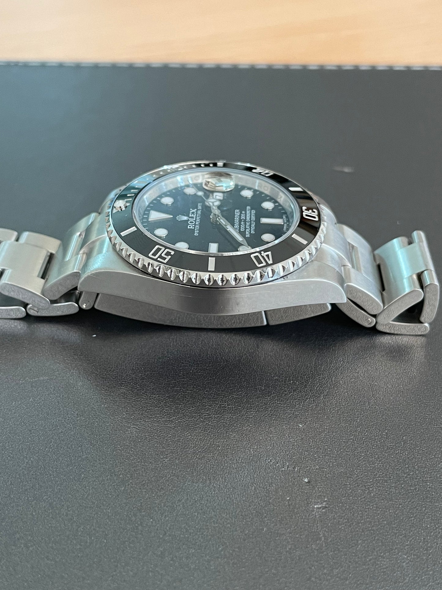 ROLEX SUBMARINER - DATE